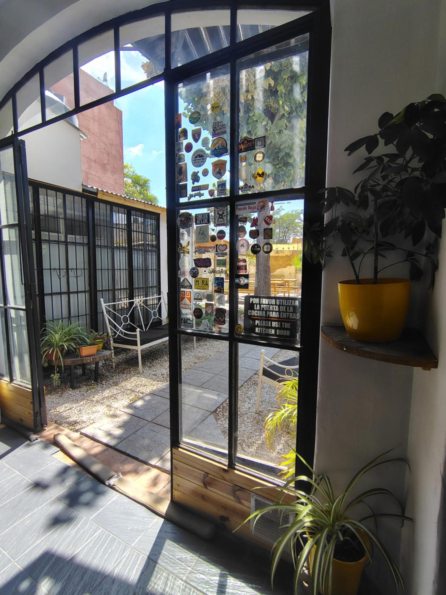 Mora Hostel Mendoza Dış mekan fotoğraf